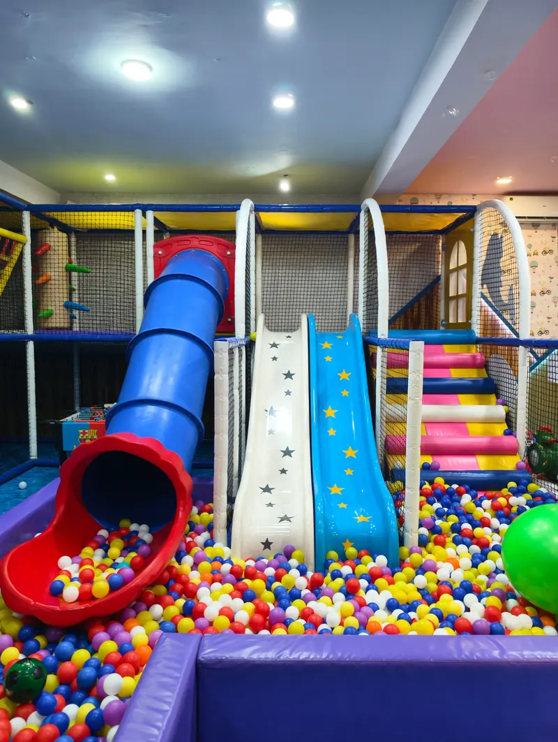 Indoor soft-play equipment and colourful activity spaces